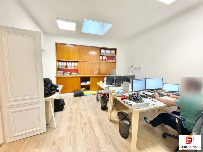 Location - Bureaux 915m² - Rouen
