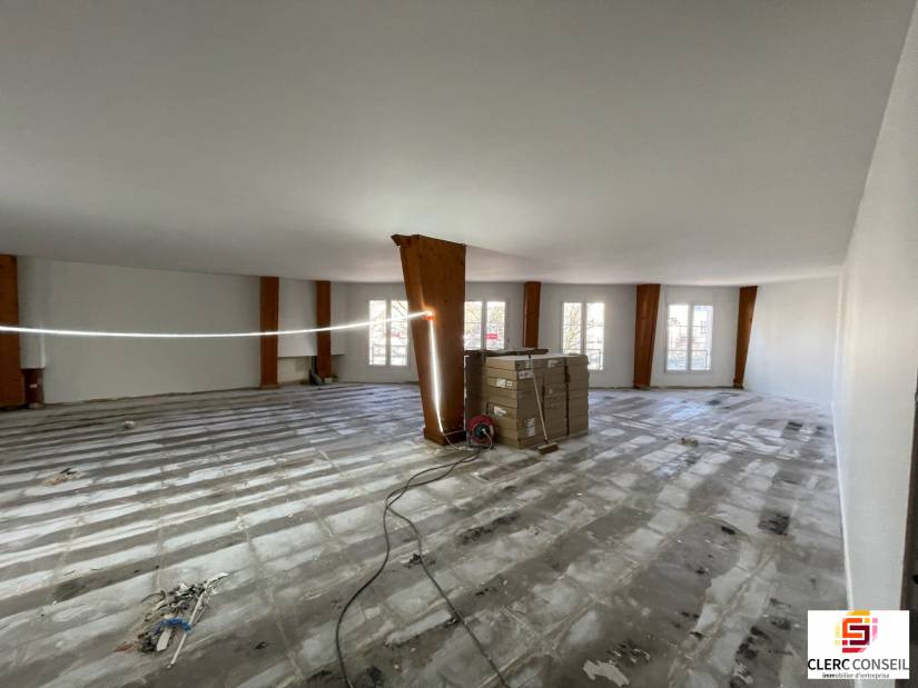 Location - Bureaux 915m² - Rouen