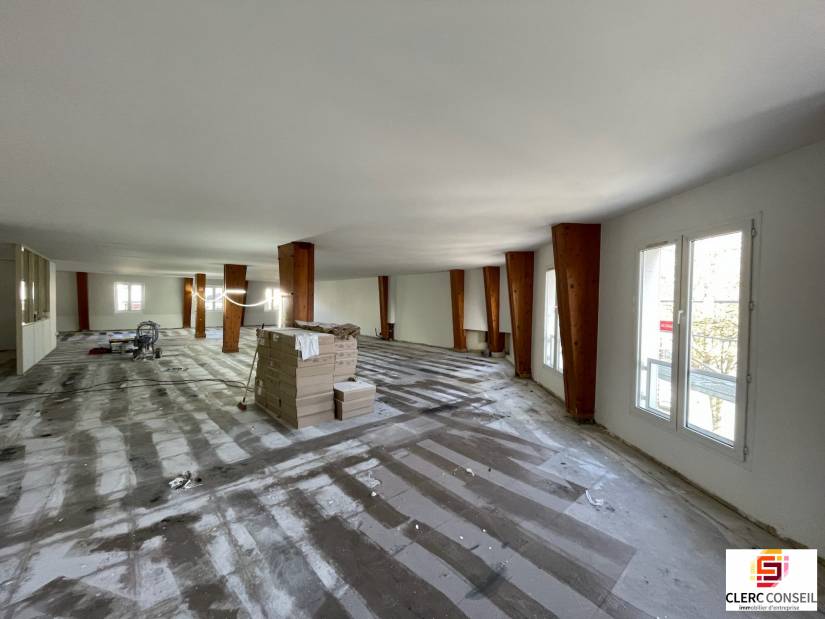 Location - Bureaux 915m² - Rouen