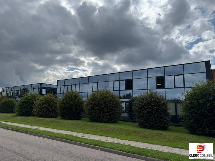 Location - Bureaux 1711m² - Mont-saint-aignan