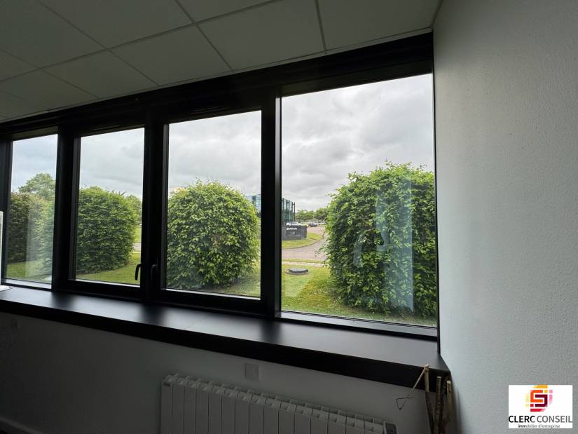 Location - Bureaux 525m² - Mont-saint-aignan