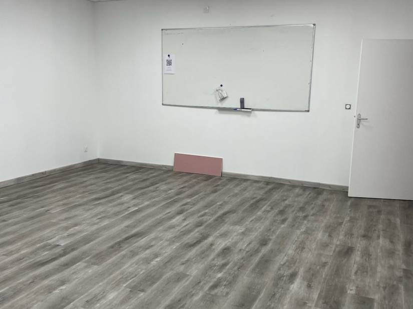 Location - Local commercial 450m² - Normanville