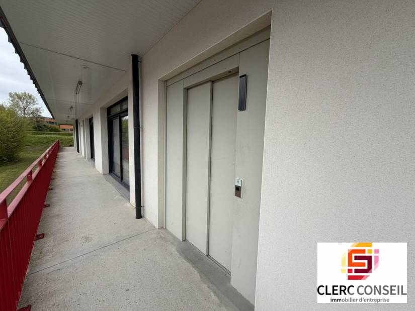 Vente - Bureaux 69m² - Bois-guillaume