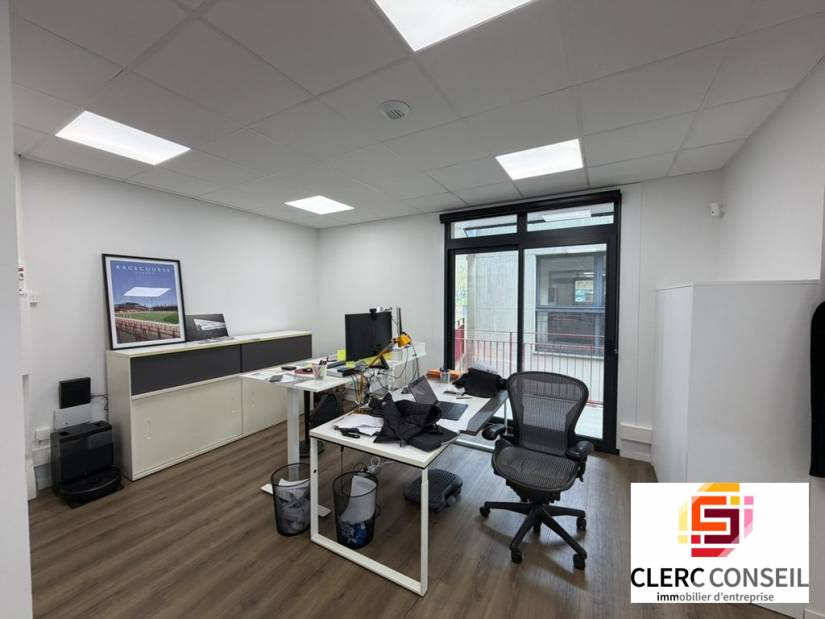 Vente - Bureaux 69m² - Bois-guillaume