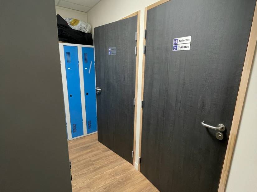 Location - Local d'activité 366m² - Honguemare-guenouville