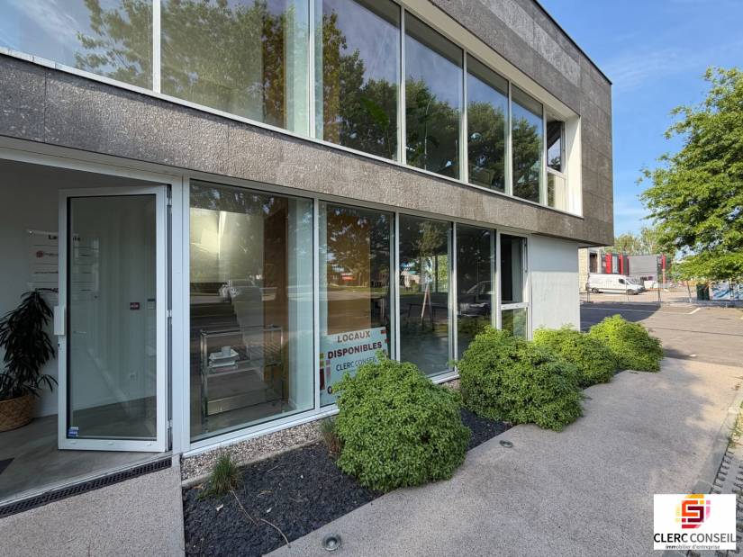 Location - Bureaux 52m² - Mont-saint-aignan
