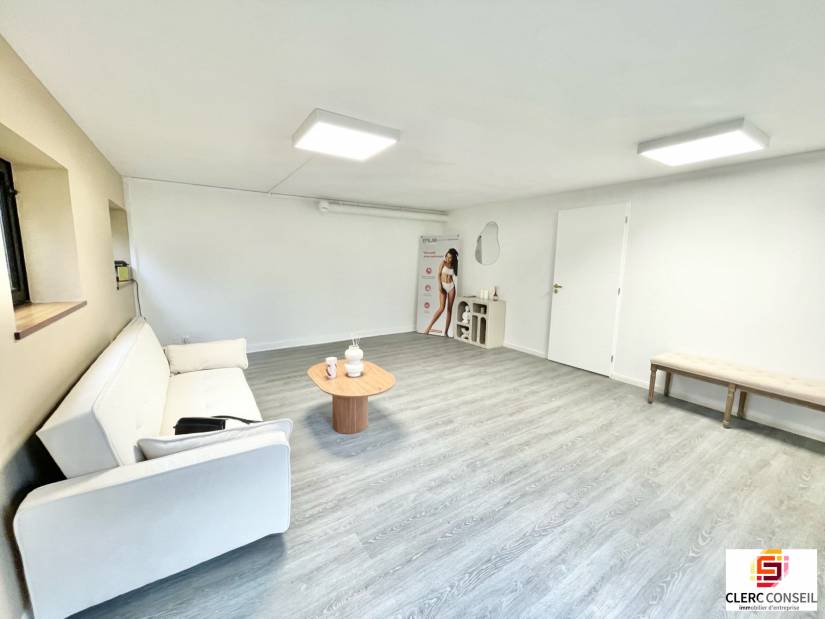 Vente - Bureaux 200m² - Mont-saint-aignan
