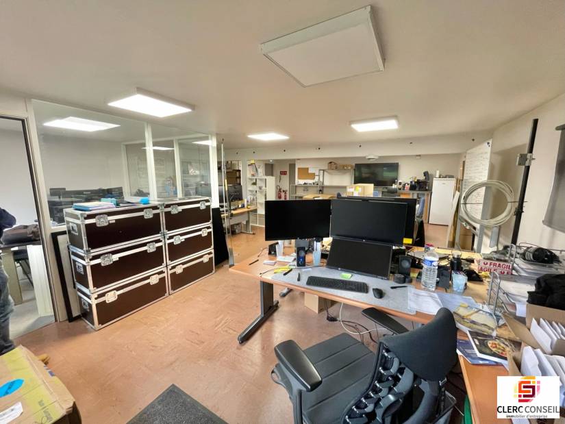 Vente - Bureaux 200m² - Mont-saint-aignan