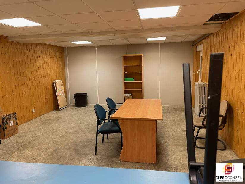 Location - Local d'activité 7991m² - Évreux