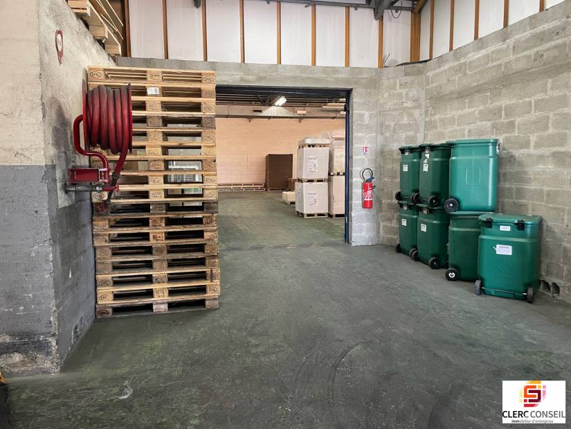 Location - Local d'activité 7991m² - Évreux