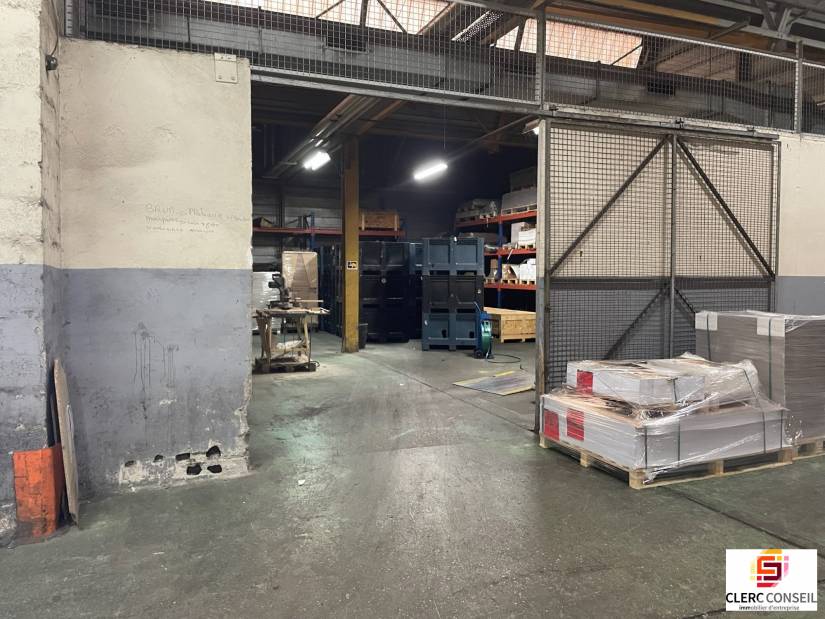 Location - Local d'activité 7991m² - Évreux