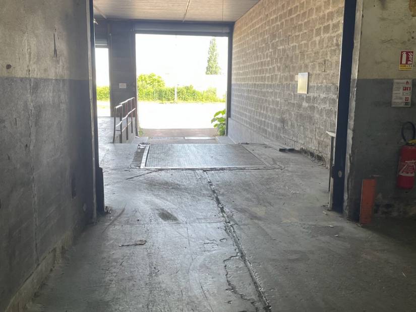 Vente - Local d'activité 7991m² - Évreux