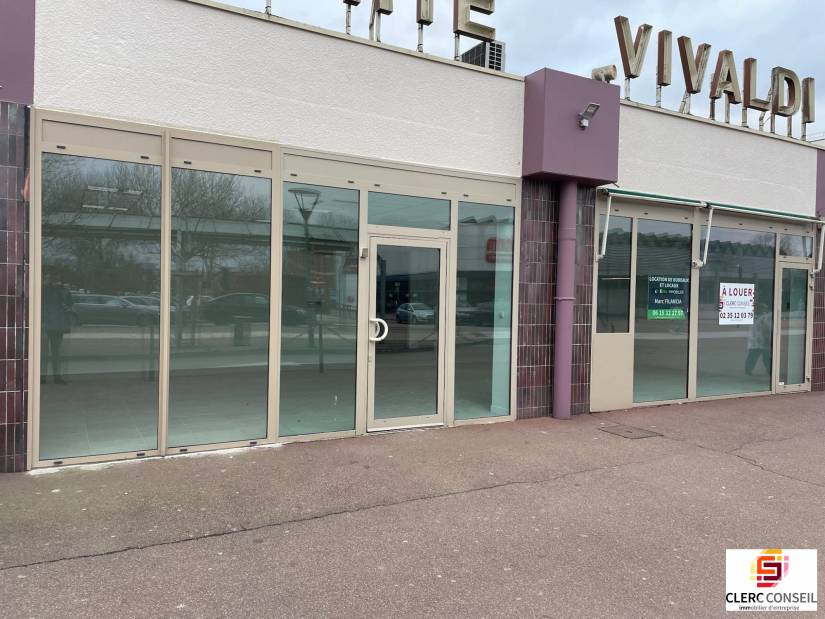 Location - Local commercial 133m² - Val-de-reuil