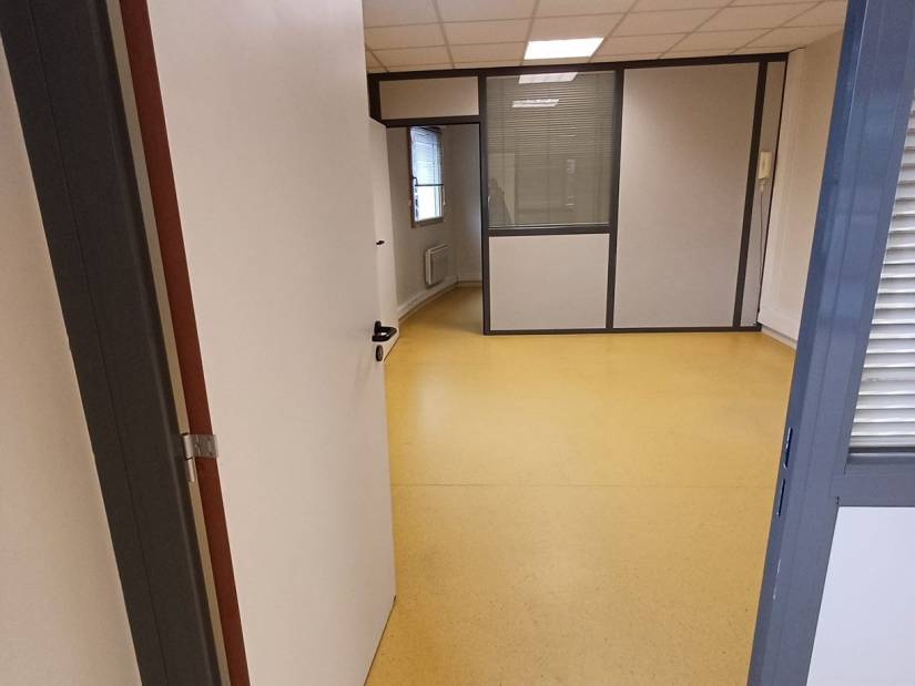 Location - Bureaux 66m² - Rouen