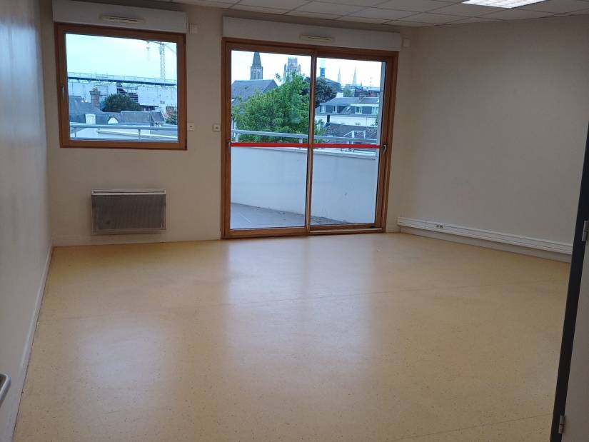 Location - Bureaux 66m² - Rouen