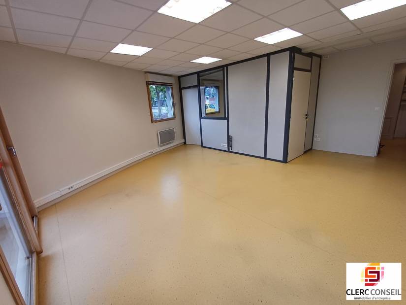 Location - Bureaux 66m² - Rouen