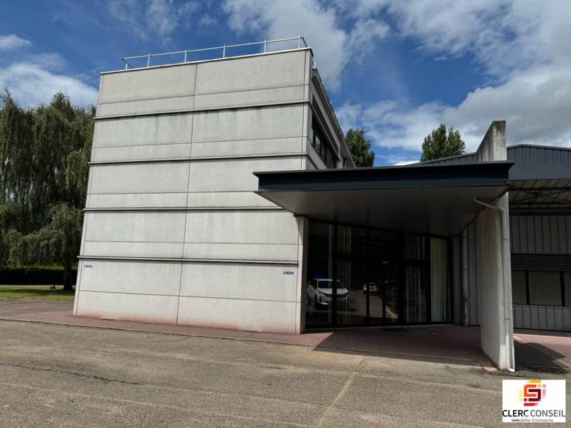 Location - Local d'activité 4200m² - Sotteville-lès-rouen