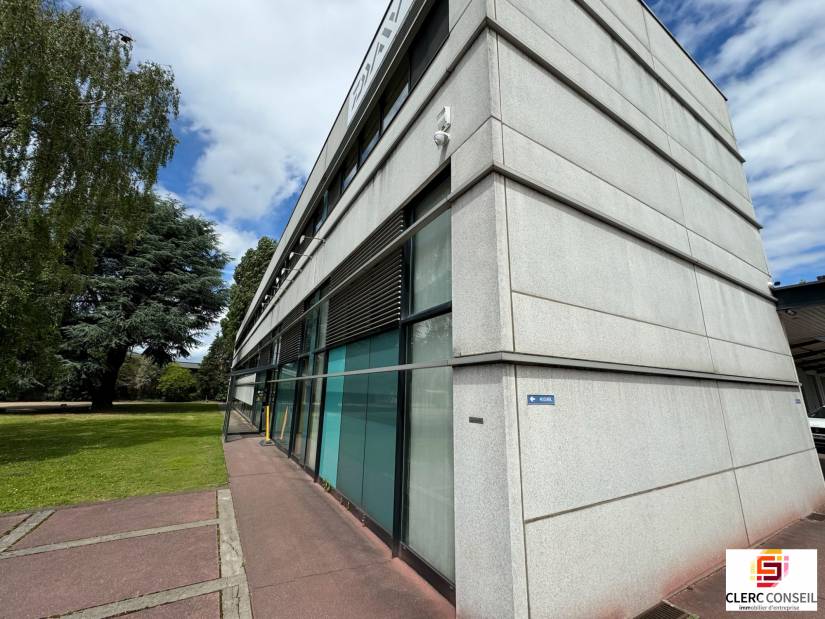 Location - Local d'activité 4200m² - Sotteville-lès-rouen