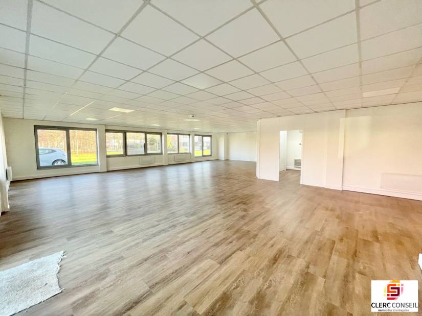 Location - Bureaux 217m² - Mont-saint-aignan
