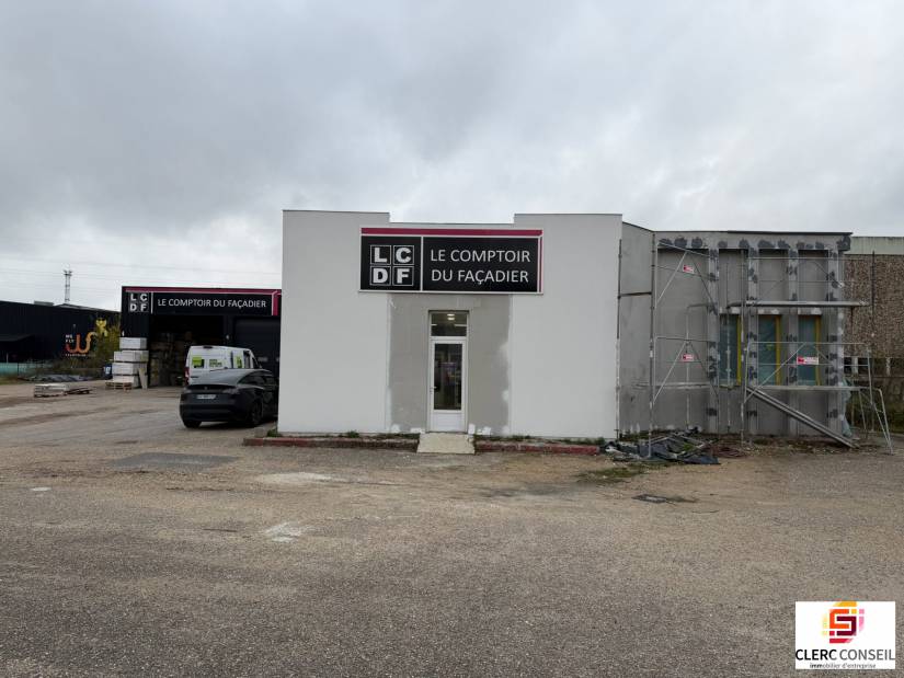 Location - Local d'activité 280m² - Sotteville-lès-rouen