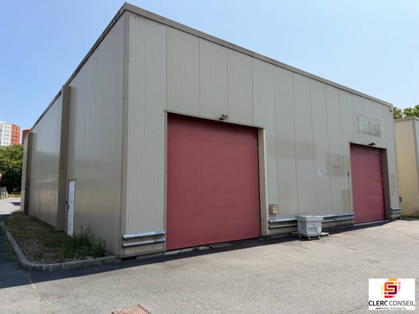 Location - Local d'activité 200m² - Le grand-quevilly