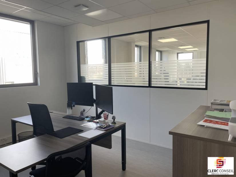 Location - Bureaux 149m² - Le petit-quevilly