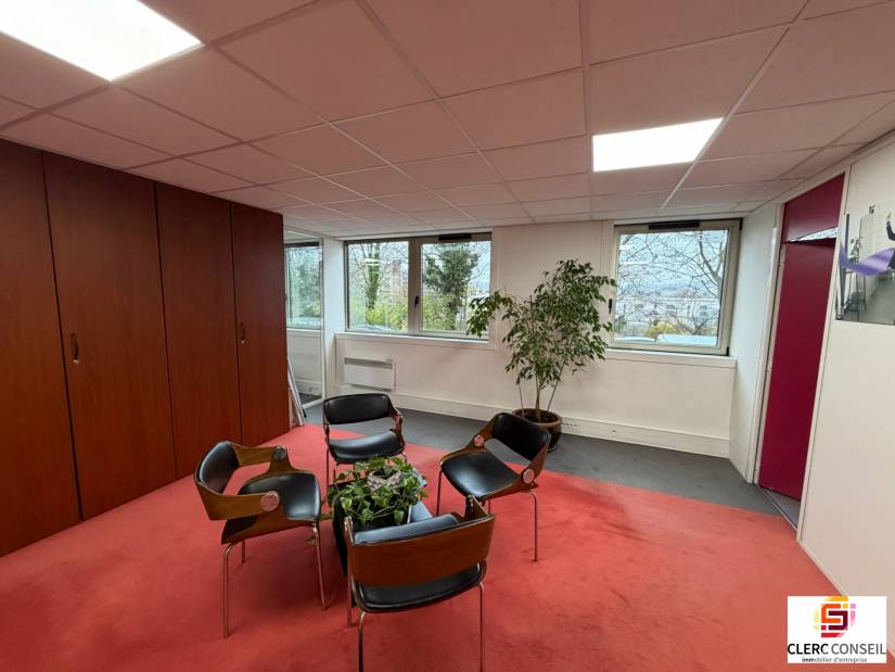Location - Bureaux 286m² - Rouen