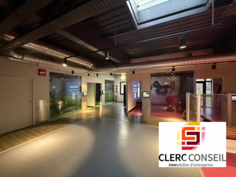 Vente - Bureaux 650m² - Mont-saint-aignan