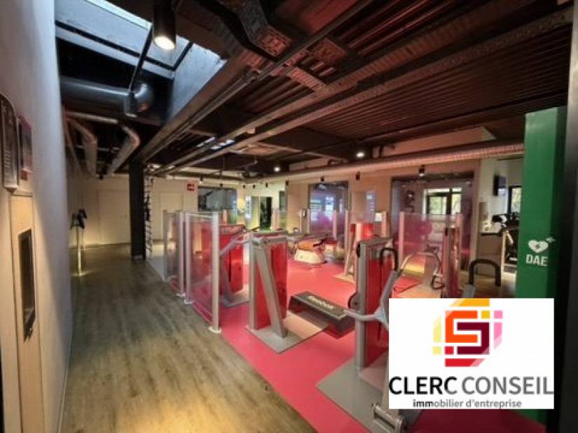 Vente - Bureaux 650m² - Mont-saint-aignan