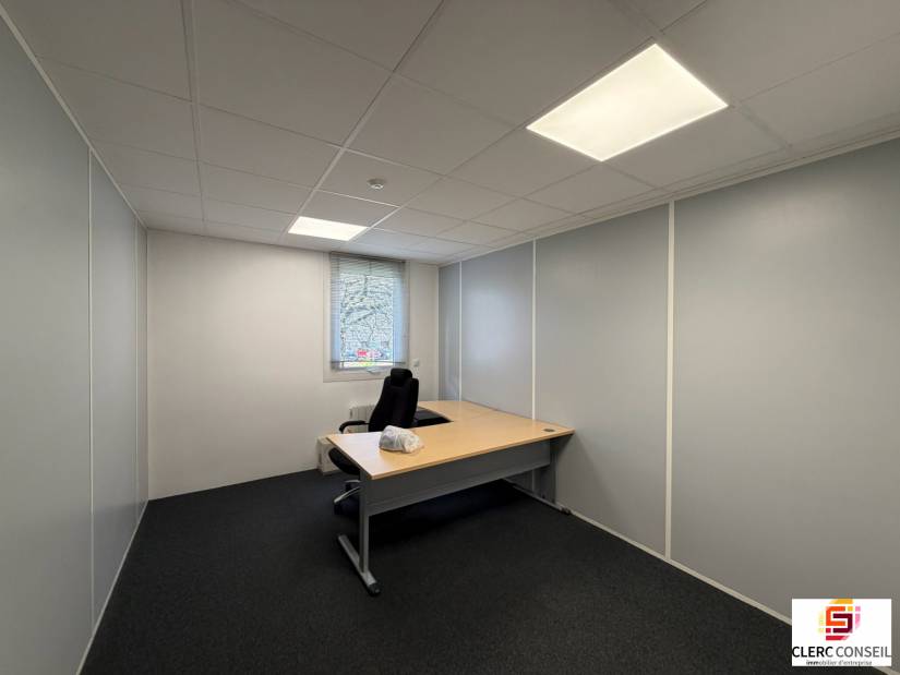 Location - Bureaux 550m² - Le petit-quevilly