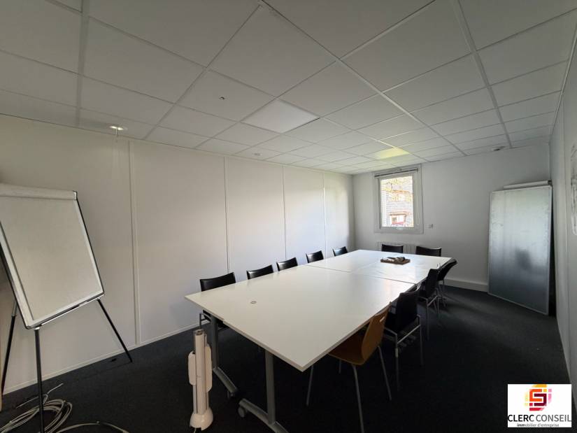 Location - Bureaux 550m² - Le petit-quevilly
