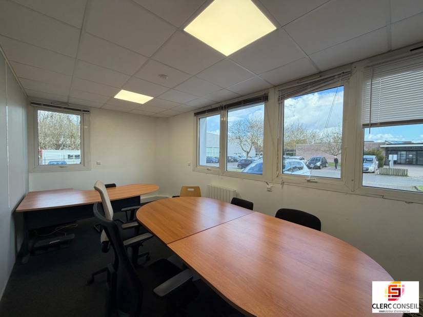 Location - Bureaux 550m² - Le petit-quevilly