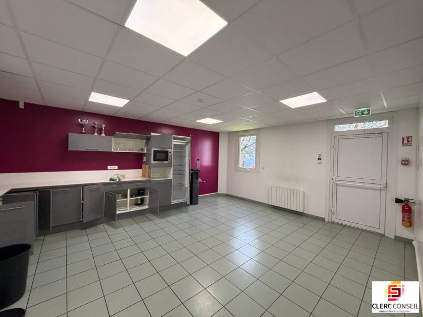 Location - Bureaux 550m² - Le petit-quevilly