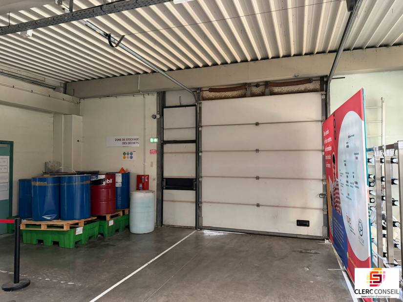 Vente - Bureaux 1974m² - Mont-saint-aignan