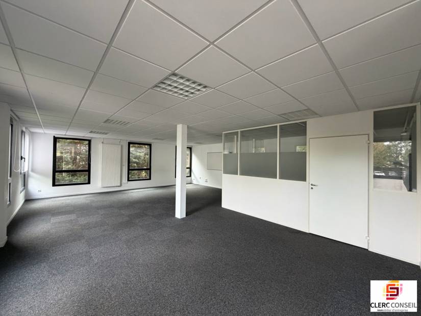 Location - Bureaux 79m² - Mont-saint-aignan