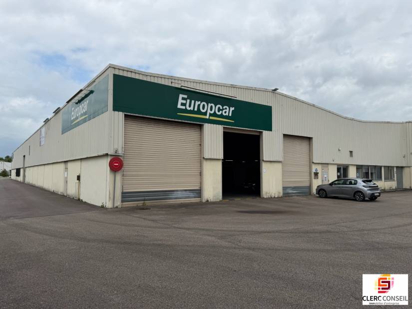 Location - Local d'activité 1739m² - Sotteville-lès-rouen