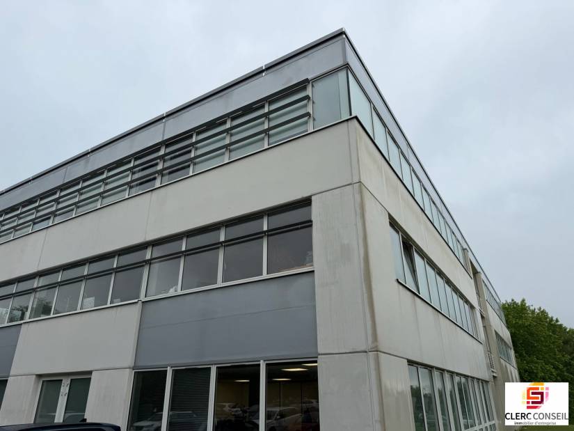 Location - Bureaux 119m² - Mont-saint-aignan