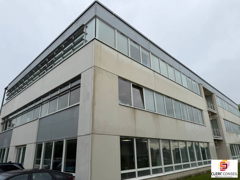 Location - Bureaux 119m² - Mont-saint-aignan