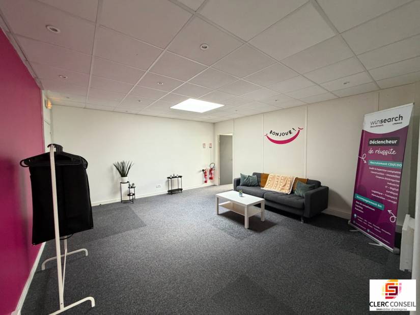 Location - Bureaux 149m² - Mont-saint-aignan