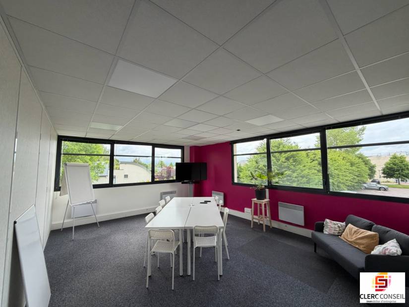 Location - Bureaux 149m² - Mont-saint-aignan