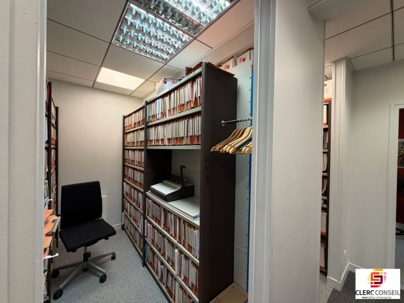 Vente - Local commercial 323m² - Bois-guillaume