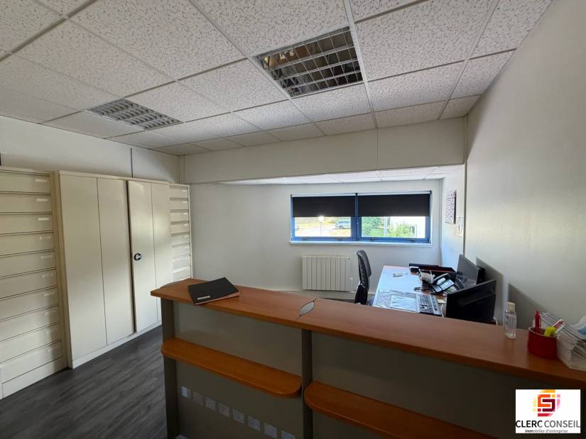 Location - Bureaux 218m² - Mont-saint-aignan