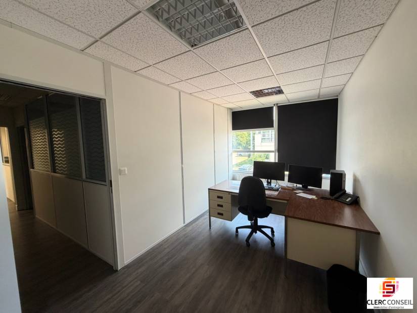 Location - Bureaux 218m² - Mont-saint-aignan