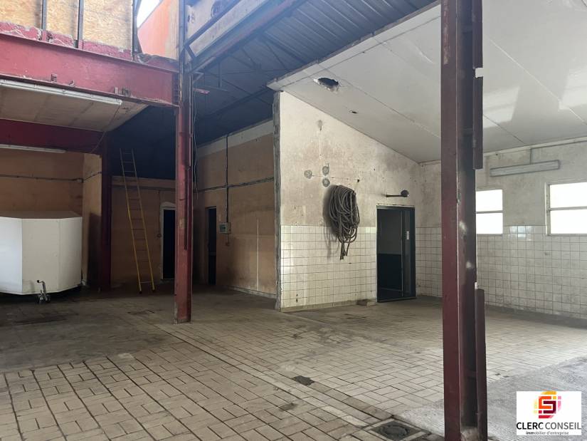 Location - Local d'activité 963m² - Asnières