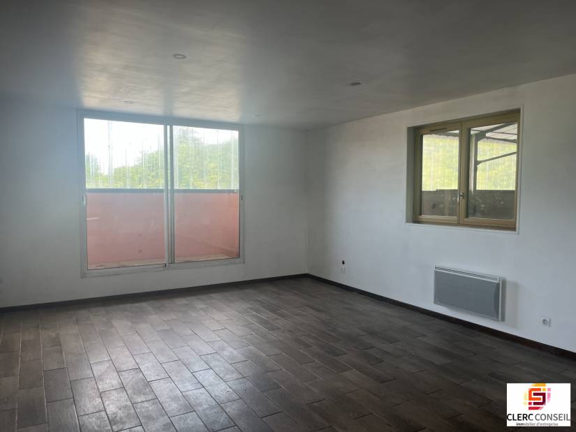 Location - Local d'activité 963m² - Asnières
