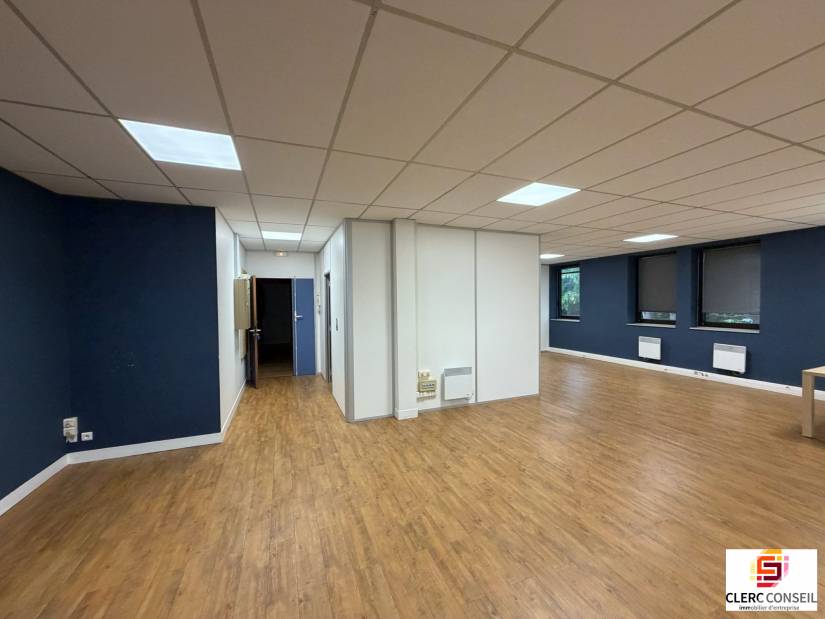 Location - Bureaux 339m² - Mont-saint-aignan