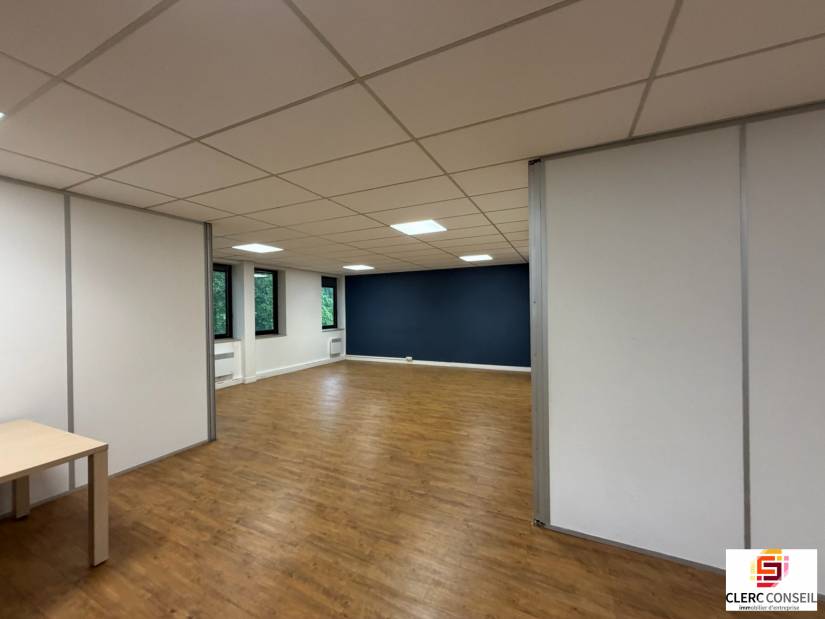 Location - Bureaux 339m² - Mont-saint-aignan