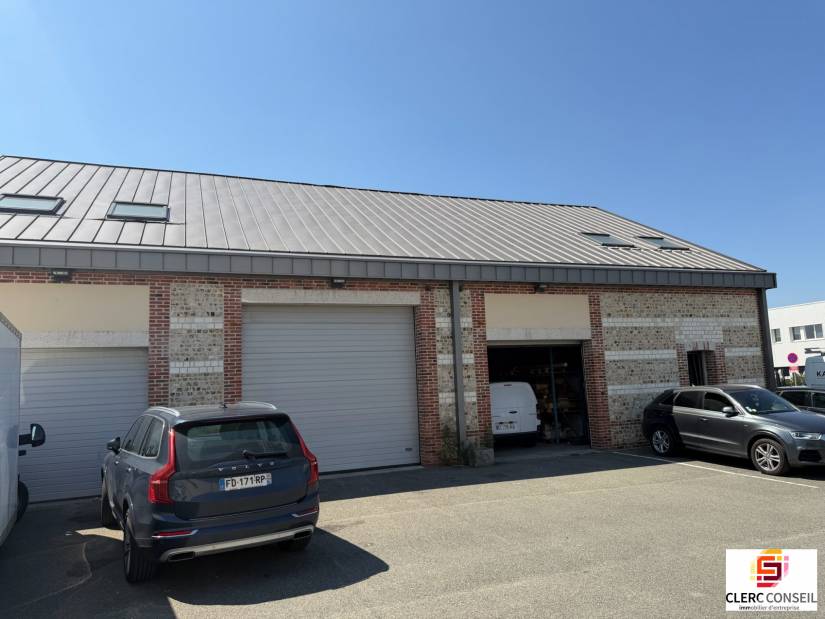 Location - Local d'activité 288m² - Saint-jacques-sur-darnétal