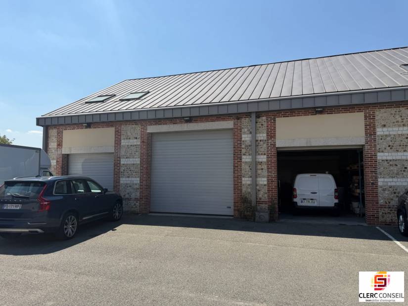 Location - Local d'activité 288m² - Saint-jacques-sur-darnétal