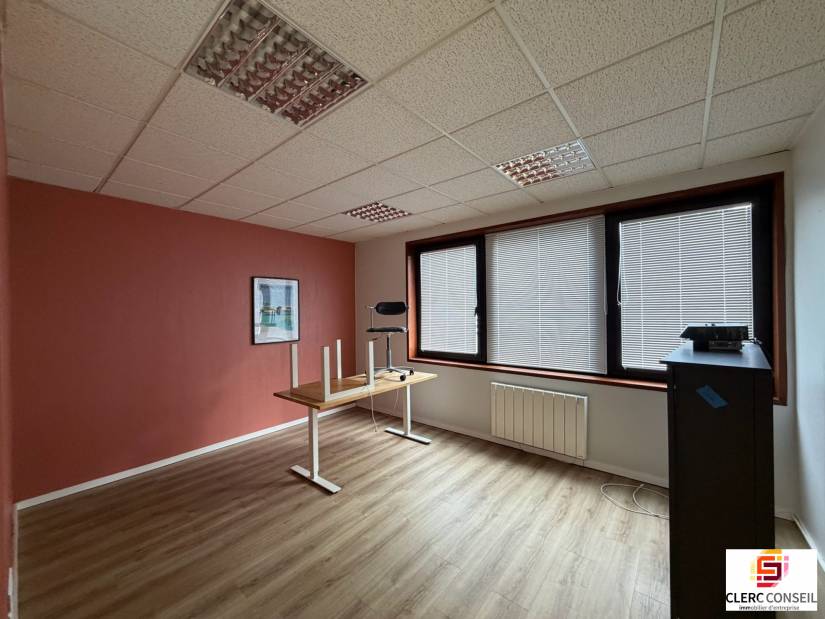 Location - Bureaux 190m² - Mont-saint-aignan